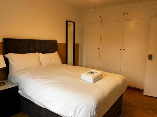 Little Holland House | Dartford Stay