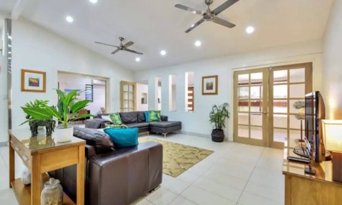 Brinkin House | Darwin Beach House