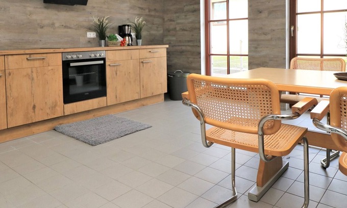 Ostseebad Wustrow Apartment | Das Appartement Befindet Sich im Erdgeschoss des Deutschen Hauses und ist für ma