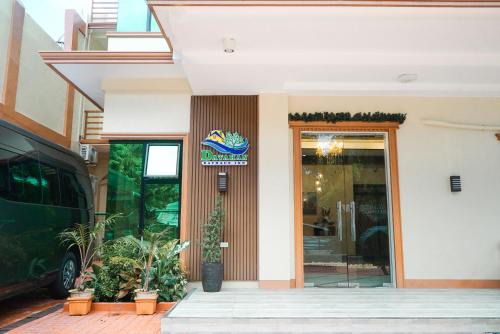 Tagbilaran Bed & Breakfast | Datahan Bayhaus Inn