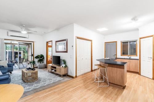 Berwick Apartment | Dave and Jayne's Retreat