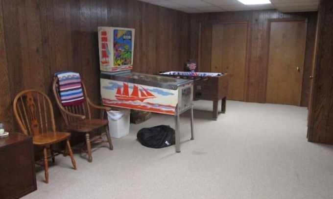 Chuckey House | Davy Crockett Bed & Breakfast Retreat Center