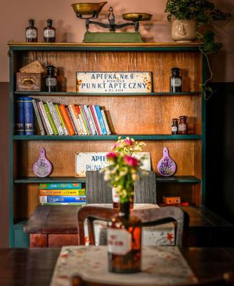 Wydminy House | Dawna Apteka Old Pharmacy
