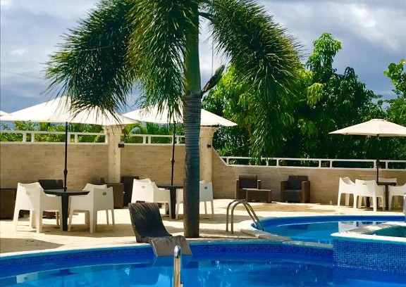 Juan Esteban Hotel | Daymond Blue Tropical Lodge