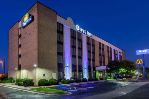 Amarillo Hotel | Days Inn by Wyndham Amarillo East
