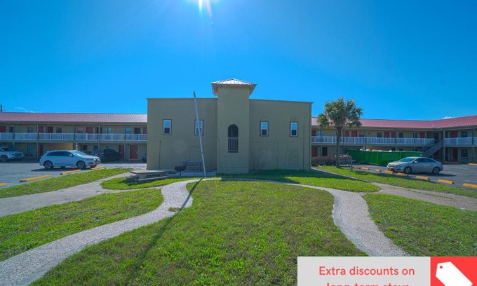 Aransas Pass Hotel | Days Inn by Wyndham Aransas Pass