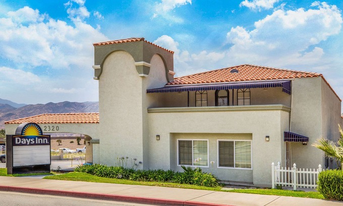 Banning Hotel | Days Inn by Wyndham Banning Casino/Outlet Mall
