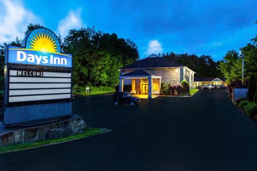 Donegal Hotel | Days Inn by Wyndham Donegal
