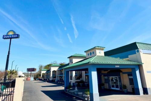 Greenville Hotel | Days Inn by Wyndham Greenville