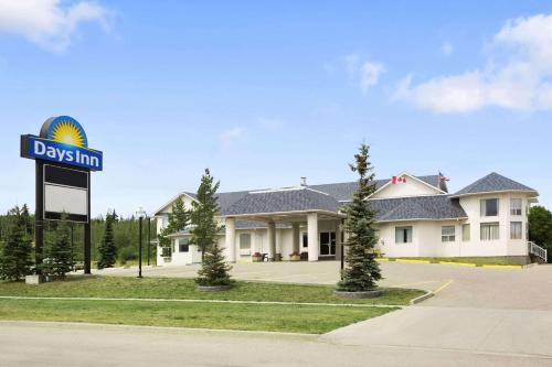 Hinton Hotel | Days Inn by Wyndham Hinton