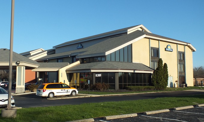Castleton Hotel | Days Inn by Wyndham Indianapolis Northeast