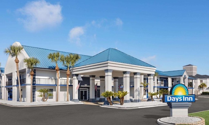 Kingsland Hotel | Days Inn by Wyndham Kingsland GA