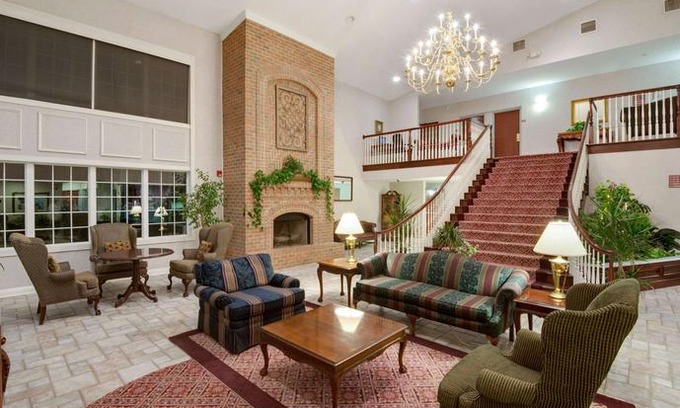 Elkton Hotel | Days Inn by Wyndham Lisbon