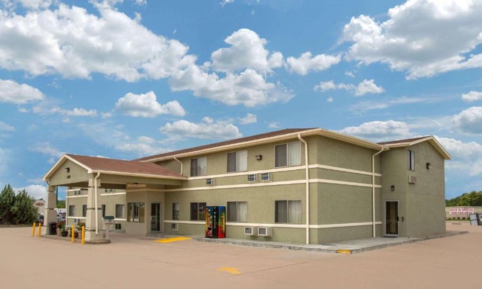North Platte Hotel | Days Inn by Wyndham North Platte