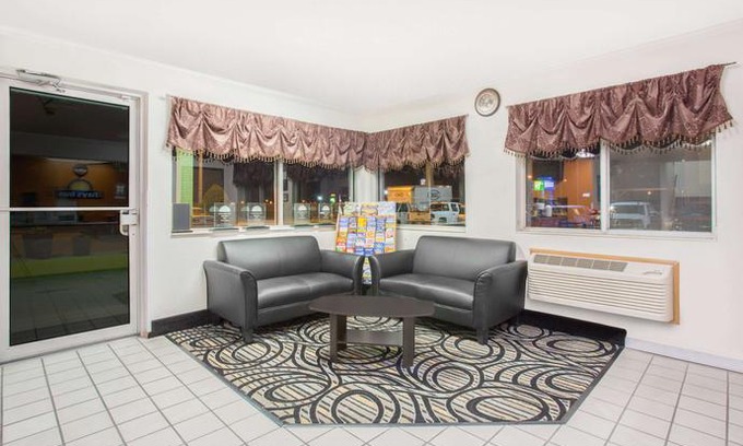 Ogallala Hotel | Days Inn by Wyndham Ogallala