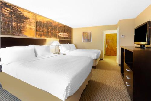 Plattsburgh Hotel | Days Inn by Wyndham Plattsburgh