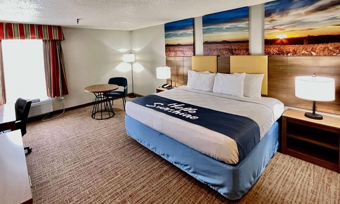 Rayne Hotel | Days Inn by Wyndham Rayne