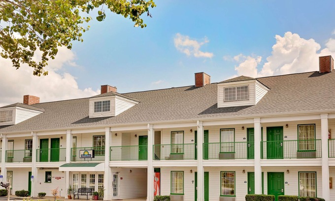 Valley Falls Hotel | Days Inn by Wyndham Spartanburg