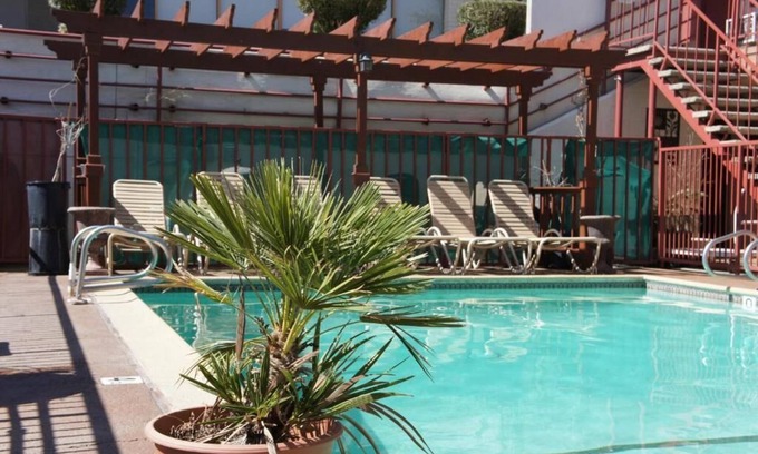 Victorville Hotel | Days Inn by Wyndham Victorville