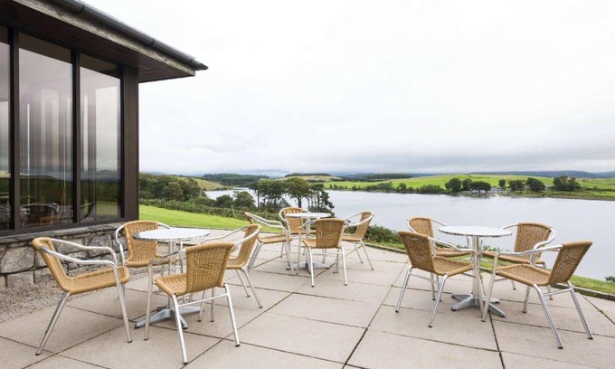 Kendal Hotel | Days Inn Kendal - Killington Lake