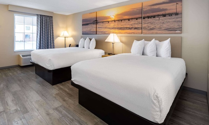 Cherry Hill Hotel | Days Inn & Suites by Wyndham Cherry Hill - Philadelphia