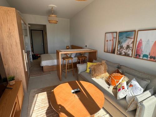 Ad-Dab'ah House | DBay Beach & Lagoon Front Cabana