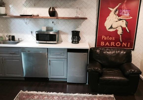Anacostia Apartment | Dc W Street Suite - Parking Included