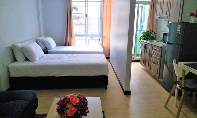 Bang Phlat Hotel | DD Garden Apartment 2