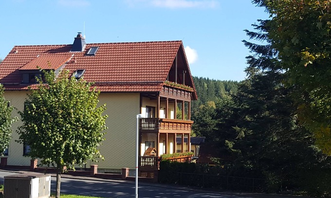 Finsterbergen Apartment | Modern comfort apartment in the spa town on the Rennsteig