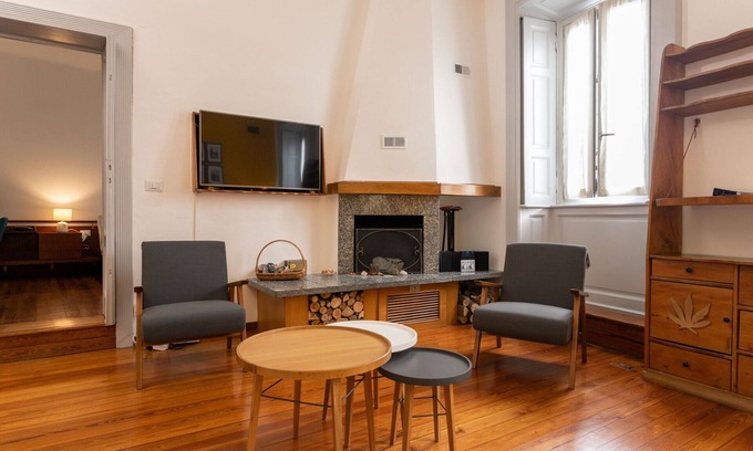 Monza Apartment | De Gradi, 2 Br Apartment In Monza By Halldis