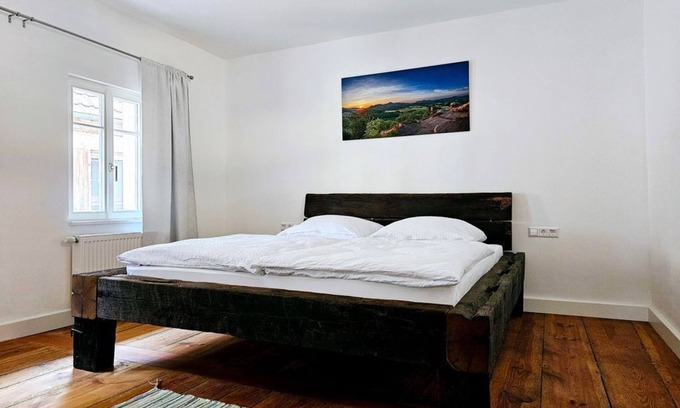Ilbesheim Bed & Breakfast | Ferienwohnung "zum Emma" mit Hundezuschlag - Weingut Gästehaus Hechtmann