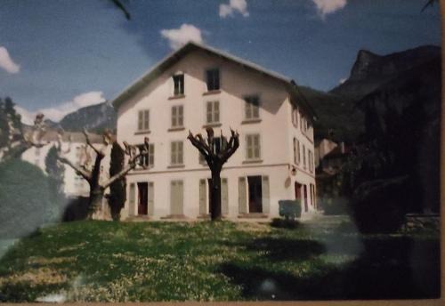Voreppe Apartment | De la Maison Restau' à la Chambre en particulier