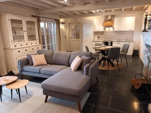 Rozebeke Apartment | De landshoeve cottage met panoramisch uitzicht