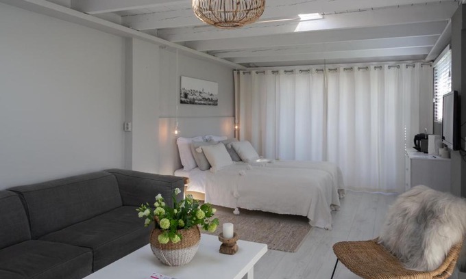 Lent Bed & Breakfast | De Lentehof