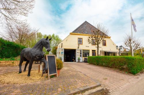Westernieland Hotel | De Oude Smidse