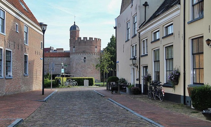 Zwolle City Centre Bed & Breakfast | De Pelsertoren