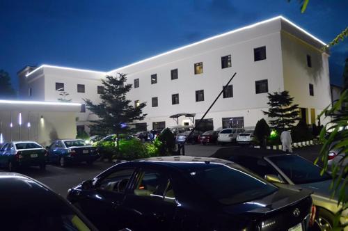 Alimosho Hotel | De Santos Hotel