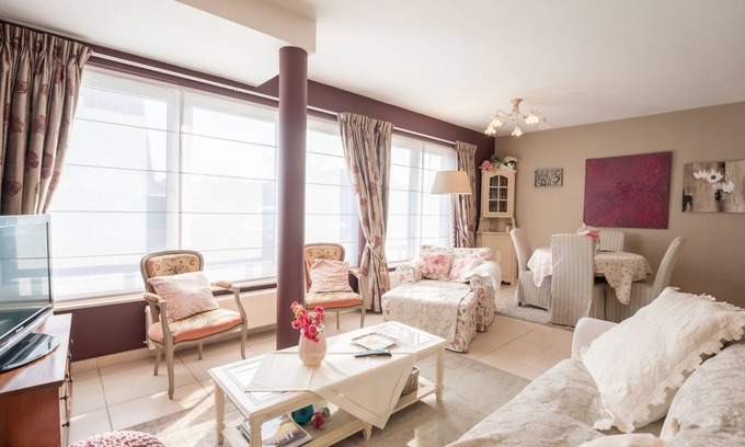 Wenduine Apartment | De tulp - romantic ground floor app by Interhome