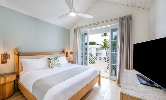 Islamorada Villa | Deactivated due to Bad Review and Low Productivity compared to other listings.