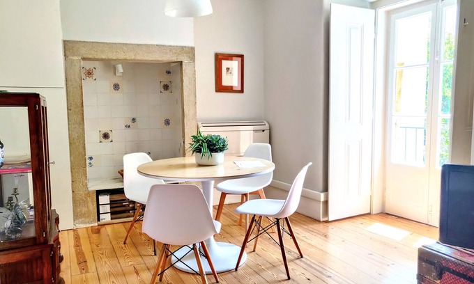 Principe Real Apartment | Dear Home ★ In the Heart of Lisbon