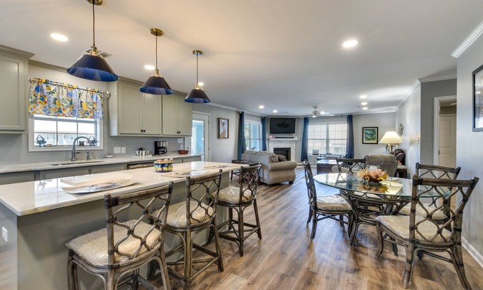 Deatonville House | Deatonville Getaway: Private Dock & Boat Slip!
