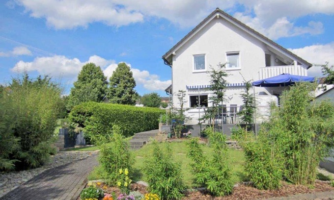 Betziesdorf Apartment | DEB 003 Holiday apartment in Bürgeln - DEB 003 Holiday apartment with balcony in Bürgeln