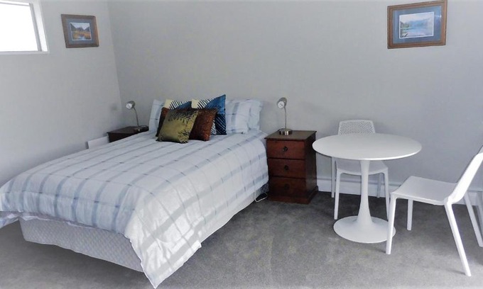 Swannanoa Apartment | Deb's Place