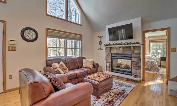 Albrightsville House | Deck, Pool, Trails Access: Pocono Family Home!