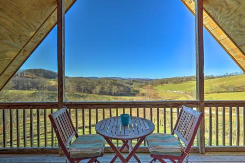 Laurel Springs House | Decks and Panoramic Views Rustic Sparta Cabin
