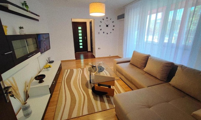 Orsova Apartment | Deea