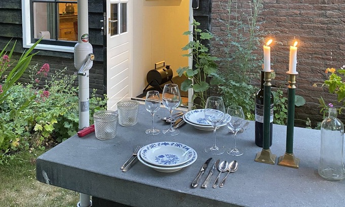 Grootschermer Apartment | Deel van een Boerderij met Tuin Midden in het Natuurgebied de Eilandspolder