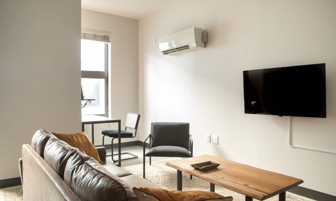 Westown Apartment | Deer District Studio Apt JC3 - One Block from Fiserv and Baird