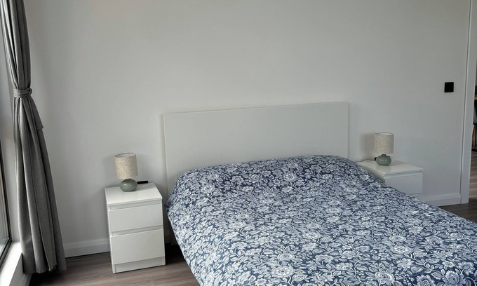 Cashel Apartment | Deerpark Villa Six Bed Four Bathrooms Sleeps Sixteen