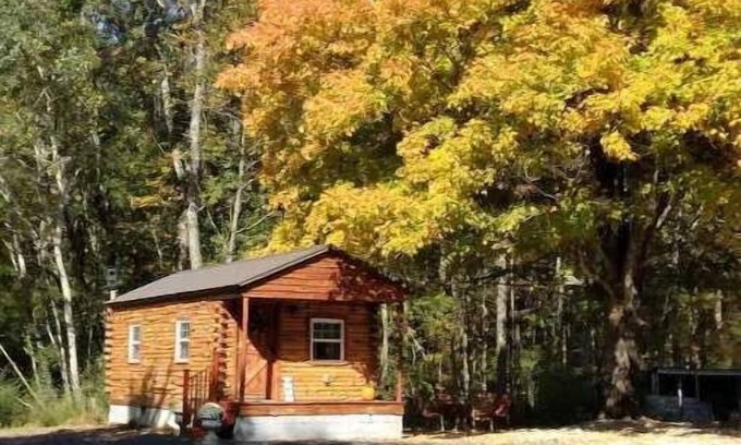Hillsboro House | Deerpath Cabin